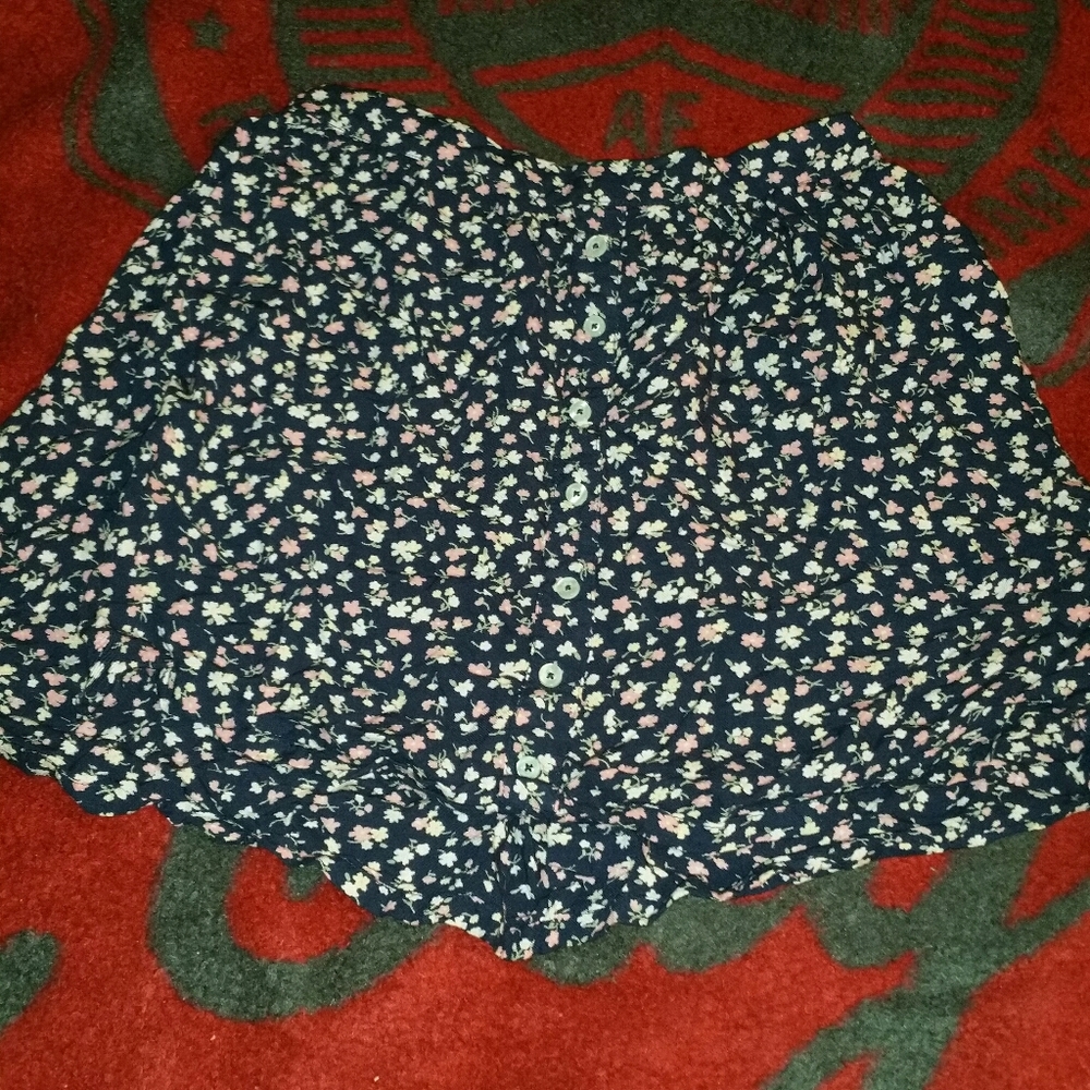 Hollister skirt